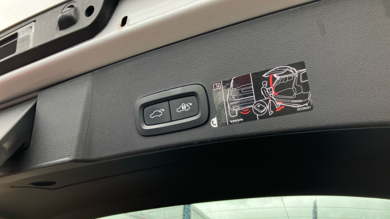 Volvo Xc40 2.0 D4 [190] Inscription 5dr AWD Geartronic Diesel Estate